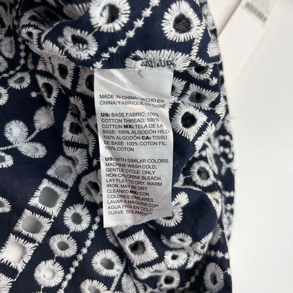 Chico´s Eyelet Billow Sleeve Shirt NWT Sz‎ 2.5 14 Navy Blue White Embroidered - Picture 8 of 15